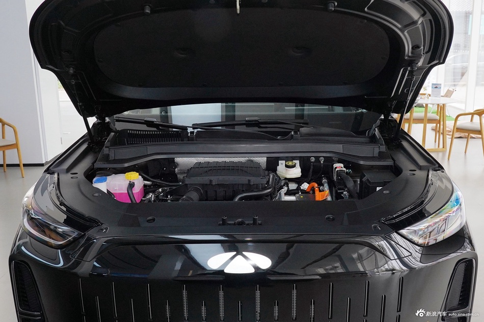 2025款风云T9 120 长续航版尊荣型 7座 磷酸铁锂