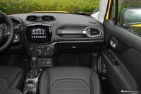  2019款自由侠1.3T自动220T精英版 