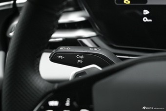 2026款一汽奥迪A5L 2.0T 运动版