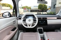 2023款零跑T03 403轻享版