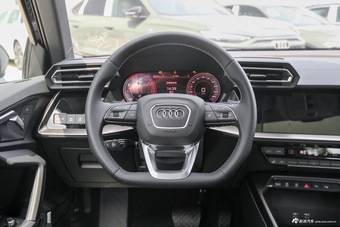 2026款奥迪A3 Sportback 35TFSI 飞驰尊享型 +豪华臻选包