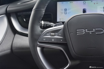 2025款海豹07 DM-i 智驾版 1.5L 125km 豪华型