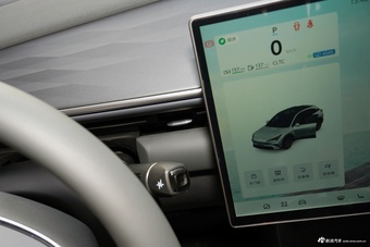 2026款极狐 阿尔法T5 增程 215 元境智行版