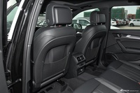 2026款奥迪Q5L 45周年典藏版 45 TFSI 豪华动感型