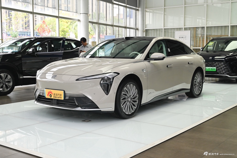 2025款至境L7 艾维亚