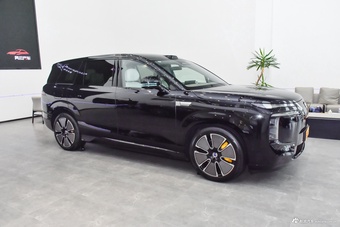 2026款腾势N8L 旗舰型