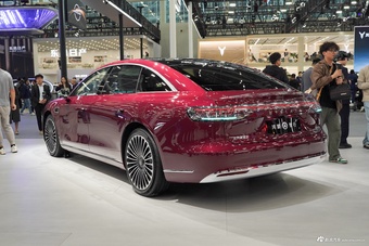 2025广州车展实拍：享界S9