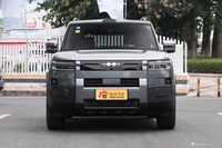 2025款方程豹钛7 四驱基本型