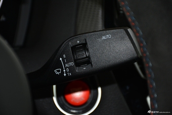 2020款宝马M2 3.0T自动雷霆印记限量版 