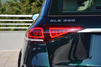 2022款奔驰GLE 改款 GLE 350 4MATIC 时尚型