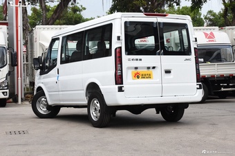  2023 Jiangling Fushun 2.0T automatic short axle low top commercial multi-function passenger car, 6 seats