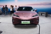 2023上海车展实拍：比亚迪驱逐舰07