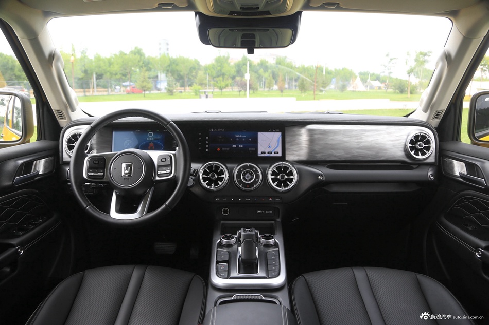 2022款坦克300 2.0T 边境限定版