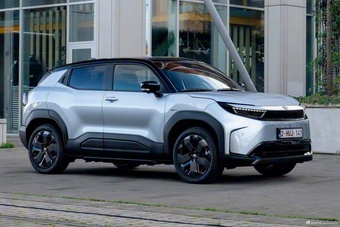 2026款Urban Cruiser 基本型 官图