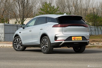 2025款唐DM-i 175KM 尊荣型