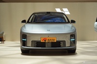 2025款理想i8 高配