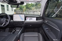 2025款帕萨特 Pro 380TSI 龙尊版