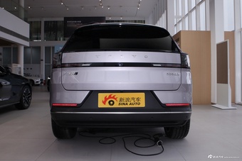 2026款沃尔沃XC70插电 四驱超长续航