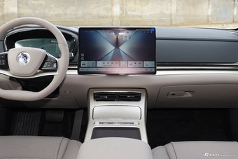 2026款汉EV 智驾版 635KM旗舰版