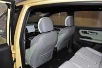 2023款AION Y Plus 70 科技版