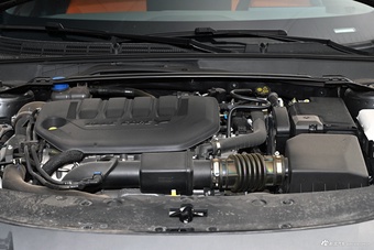 2025款长安UNI-V 第三代 2.0T 劲擎型