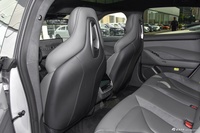 2025款小鹏P7 750 四驱高性能 Ultra