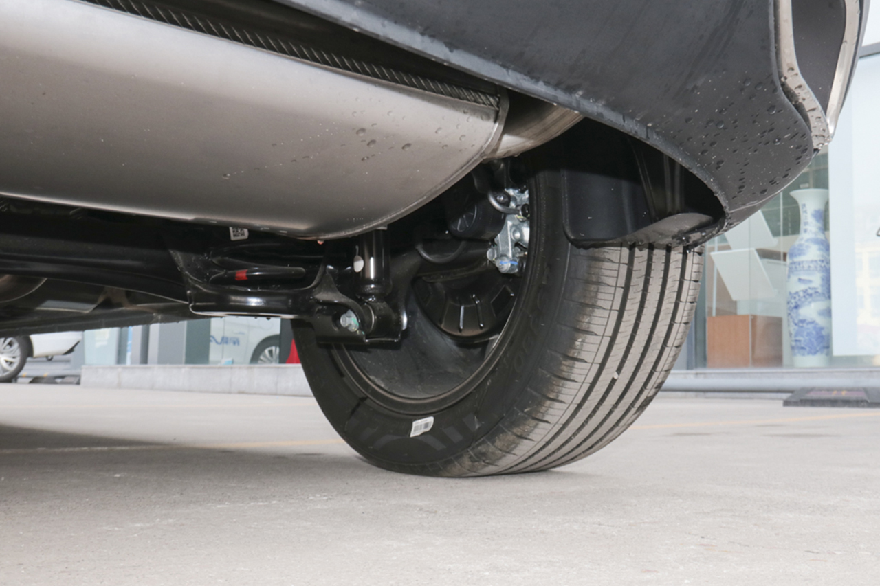 2019款帝豪GS 1.4T 手动雅