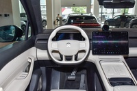 2025款蔚来EC6 75kWh