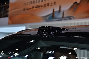 2026北京车展实拍：零跑D19增程