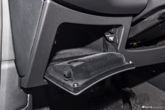 2024款奥迪A7L 45 TFSI quattro RS 套件竞速版