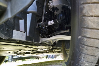 2025款奔驰GLB 220 动感型