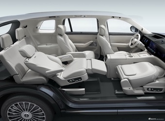 2025款问界M8 增程 36.02kWh 官图