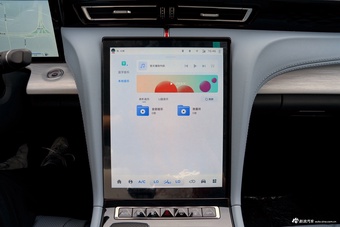 2025款红旗H5 PHEV 170 超混版