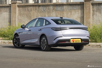 2026款海豹07 EV 705尊荣型