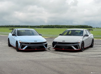 2026款伊兰特N TCR Edition 官图