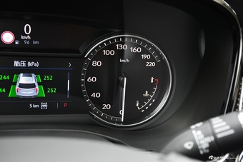 2021款凯迪拉克XT6 28T 六座四驱豪华运动型