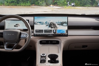 2025款瑞虎8 PLUS 290TGDI DCT乘势版