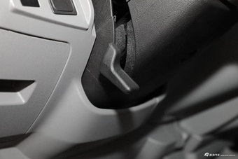 2021款凯锐浩克2.0L手动畅运标准6座平顶1TZS