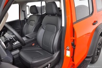 2025款坦克300 2.4T 柴油版