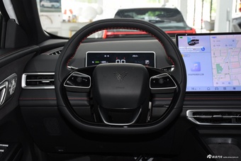 2025款哪吒X 500 Plus