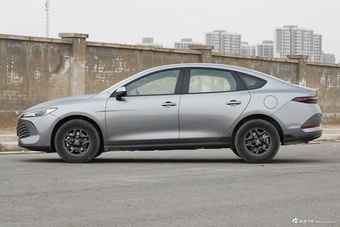 2025款秦PLUS DM-i 智驾版 55KM领先型