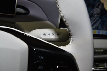 2026款MG4 EV 437km自由版