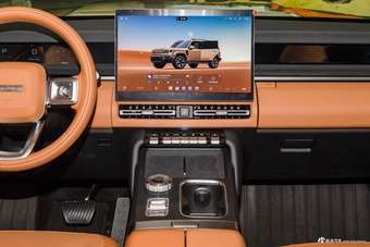 2026款iCAR V27 200KM四驱猎鹰700