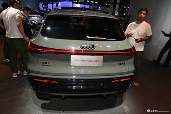 2025广州车展实拍：奥迪Q5L
