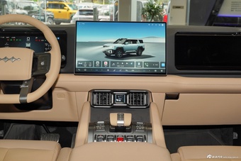 2025款豹8 智勇旗舰版 5座