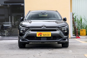 2026款凡尔赛C5 X 驭不凡