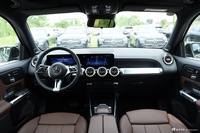 2024款奔驰GLB 220 4MATIC