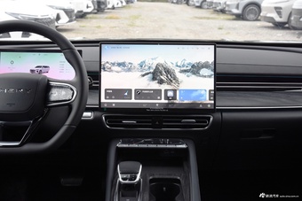 2025款艾瑞泽8 PRO 1.6T 标准型