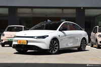 2023款零跑C01 630四驱性能版