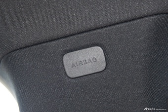 2024款奔驰E级 改款二 E 260 L